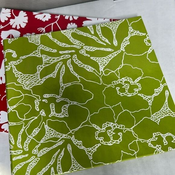 Green and Red Floral set of 2 Scrapbook Album 10 Pages 7”x7” NEW - Picture 4 of 6